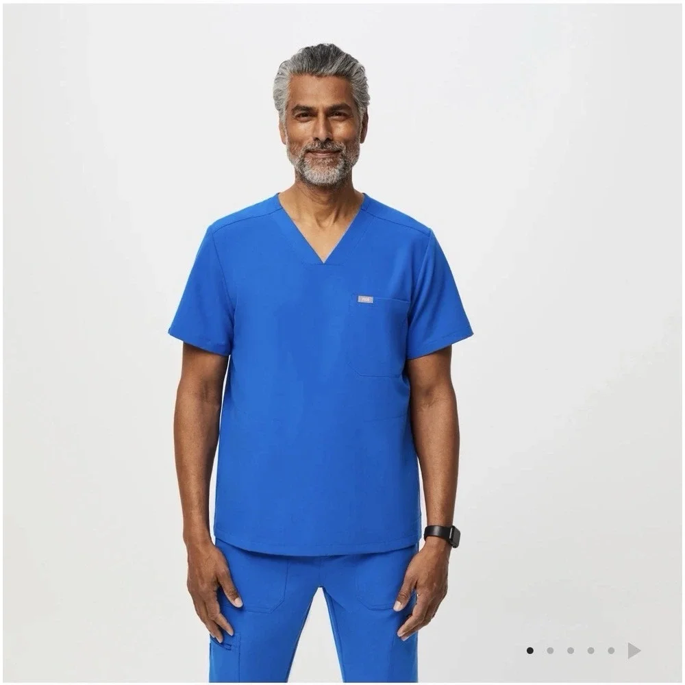 Figs Men's Chisec Three Pocket Scrub Top Blue Size XL TM3000